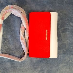 MICHAEL KORS Saffiano Leather 3-in-1 Crossbody- Coral Red